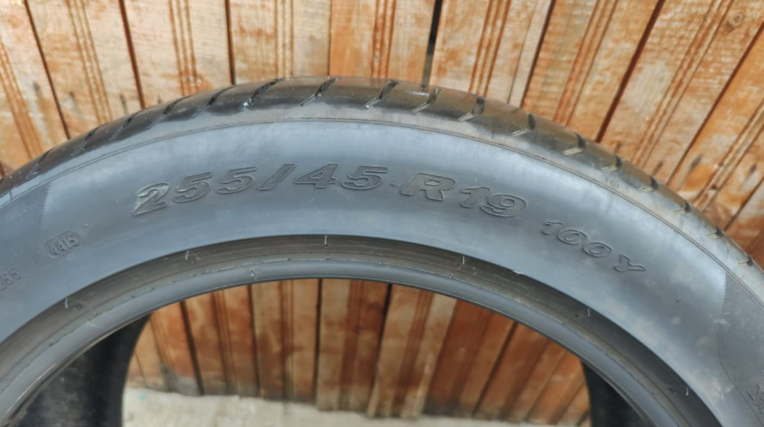 Anvelope 255 / 45 R19 M+S Pirelli