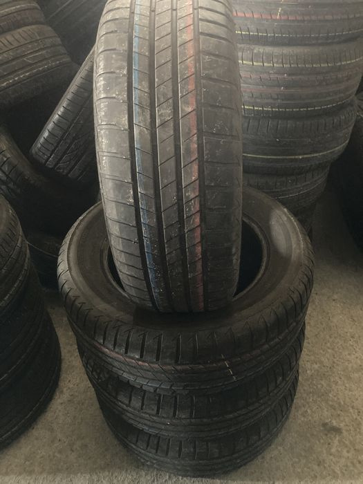 Anvelope Bridegestone 4 buc 215/60 R16 Dot 2022