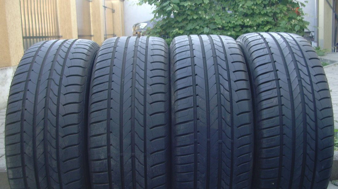 Anvelope,cauciucuri de vara aproape ca si Noi 215/50R17 91V GoodYear EfficientGrip