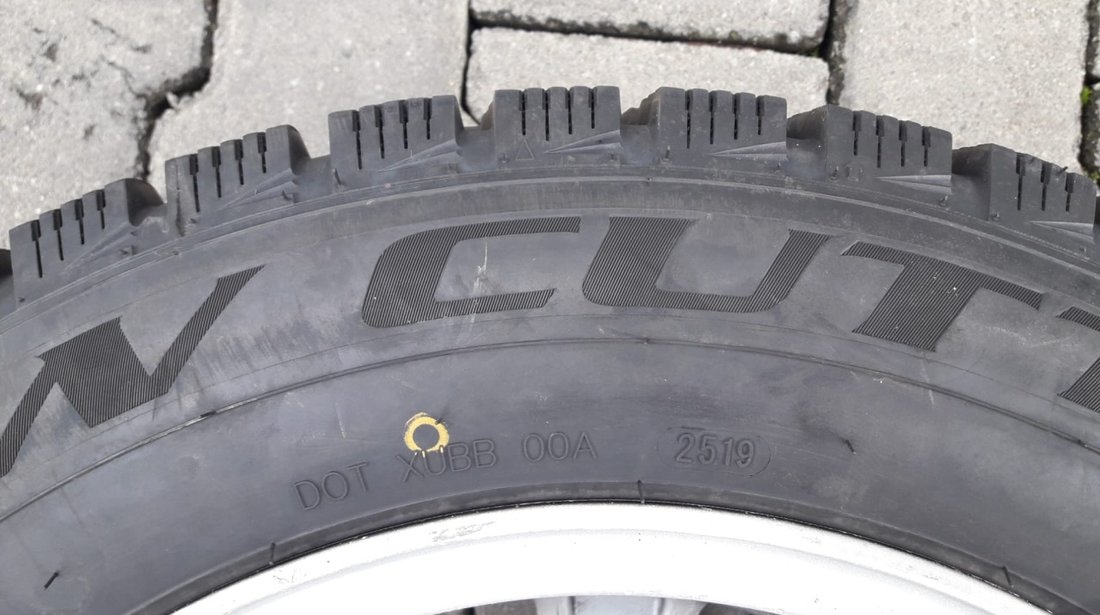 Anvelope cu cuie Centara Snow Cutter 195/65 R15 91T, Ford Focus MK3, jante 5x108 6,5Jx15 ET38