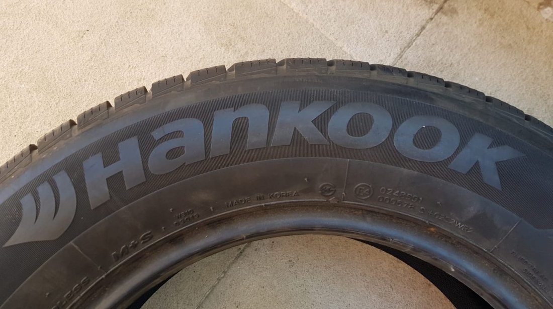 Anvelope Iarna 16" Hankook 215/65 R16 Dacia Duster VW Tiguan Audi Q3