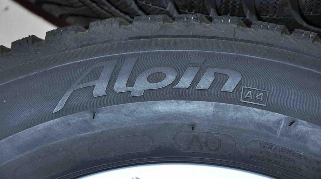 Anvelope Iarna 16 inch Michelin 215/65 R16 Dacia Duster Vw Tiguan Audi Q3