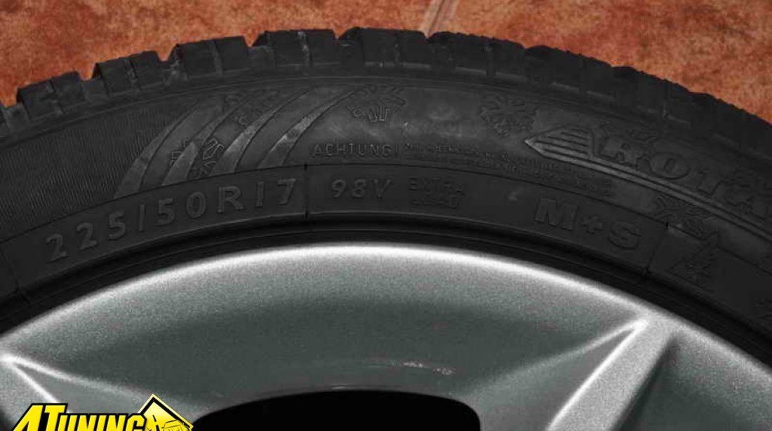 Anvelope Iarna 17 inch Dunlop WinterSport 4D 225/50/R17