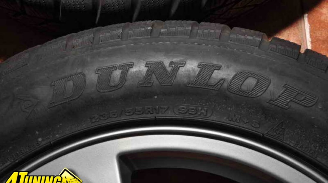 Anvelope Iarna Dunlop 235 55 R17