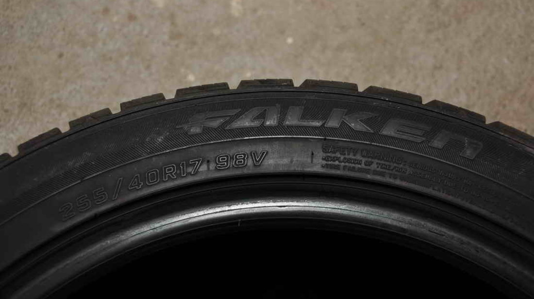 Anvelope Iarna Falken 225/45/R17 255/40/R17 BMW Seria 3 E90 E91 E92 E93 Z4 E85 E89