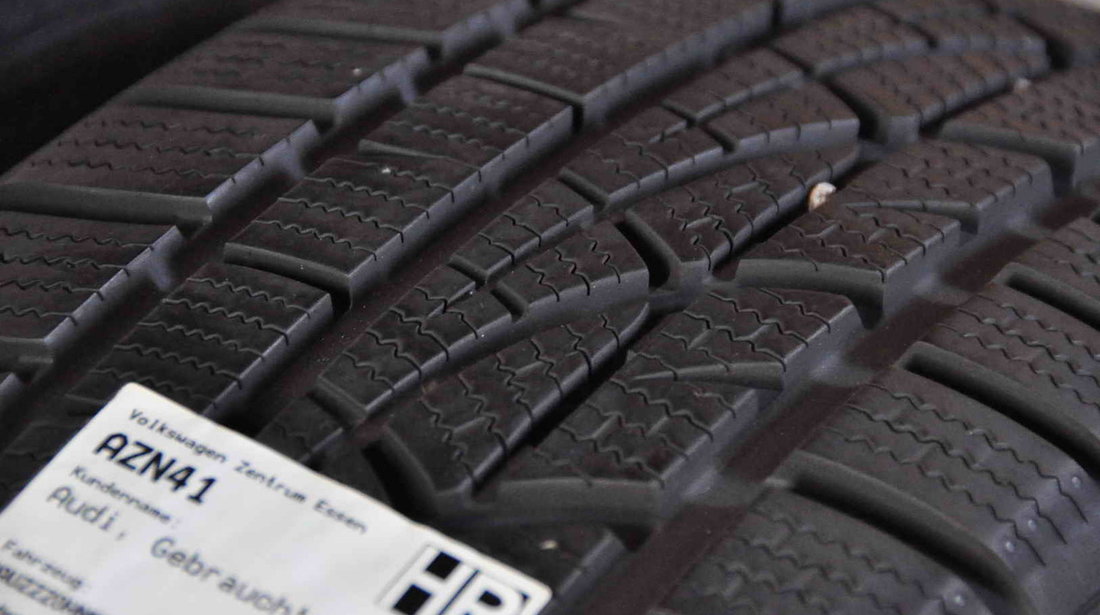 ANVELOPE IARNA Hankook Winter Icept Evo 215/60 R16