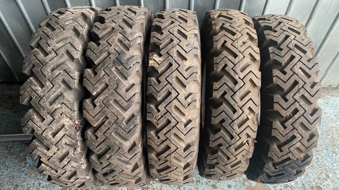 Anvelope noi tractor DEESTONE / GOODYEAR 7.50-16C 8PLYURI made in Thailand.