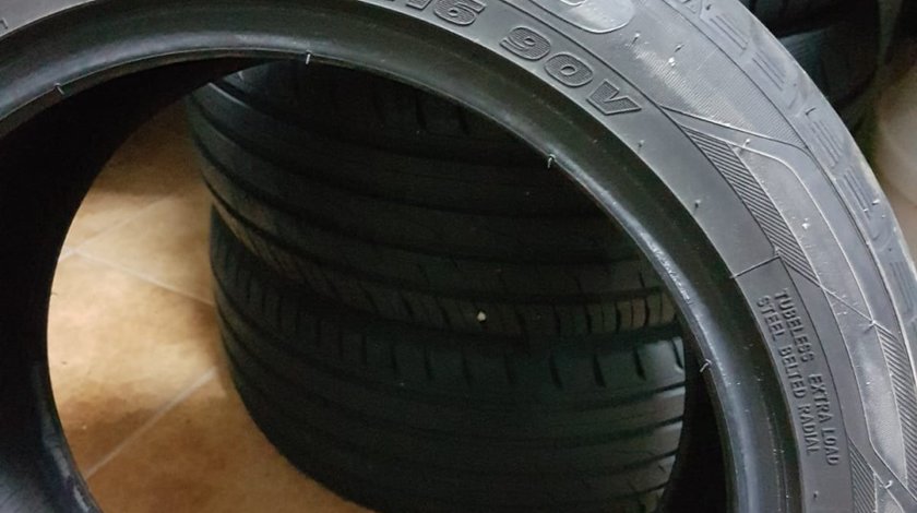 Anvelope R16 215/45 Toyo vara noi