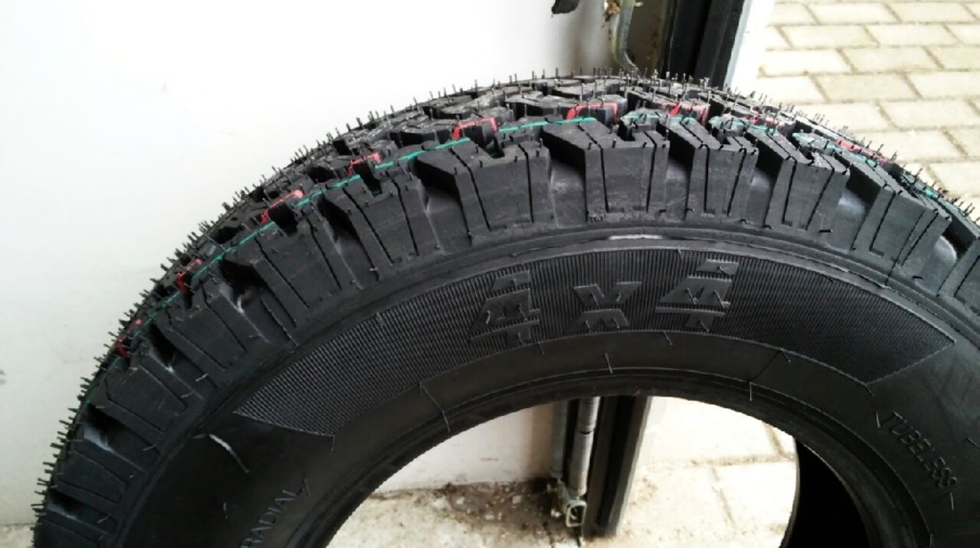 Anvelope teren ALL TERRAIN 4x4 215/70 R15 Off-Road NOU