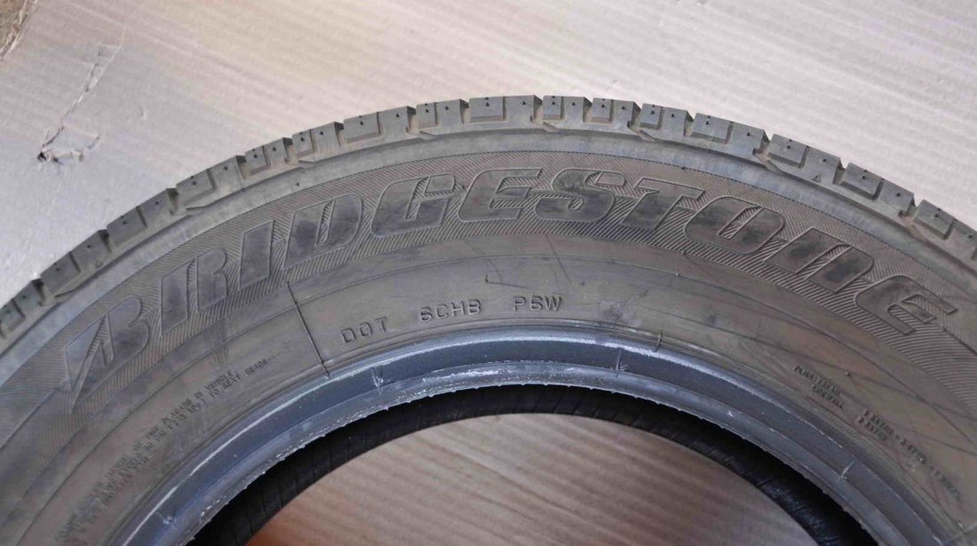 Anvelope Vara 16 inch Bridgestone 215/65 R16