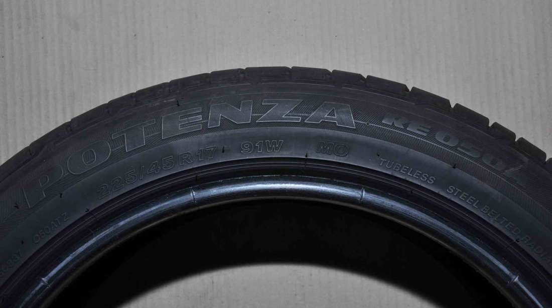 Anvelope Vara 17 inch Bridgestone Potenza RE050A