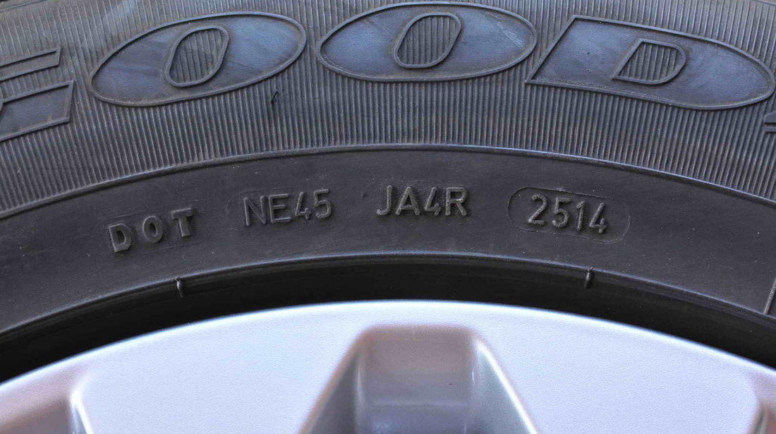 Anvelope Vara Noi 235/60/R18 Audi, Vw, Hyundai, Volvo, Range Rover, Mercedes, Porsche