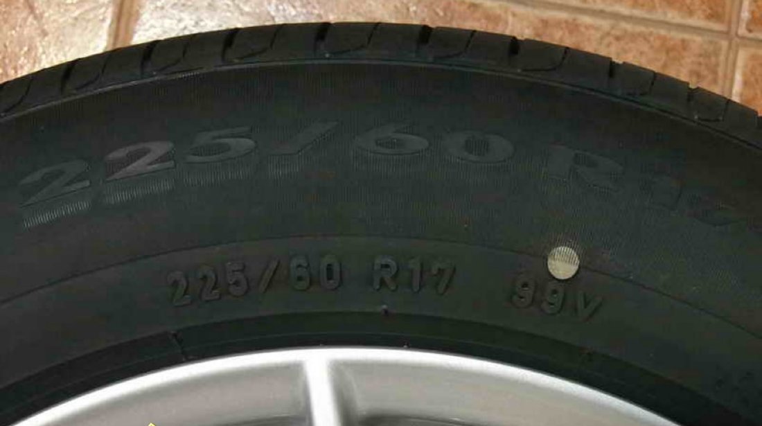 Anvelope Vara Noi Pirelli 225 60 R17