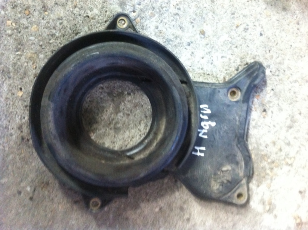 Aparatoare inferioara distributie Opel Astra H [2004 - 2007] Hatchback 1.6 MT (105 hp) (L48) Twinport