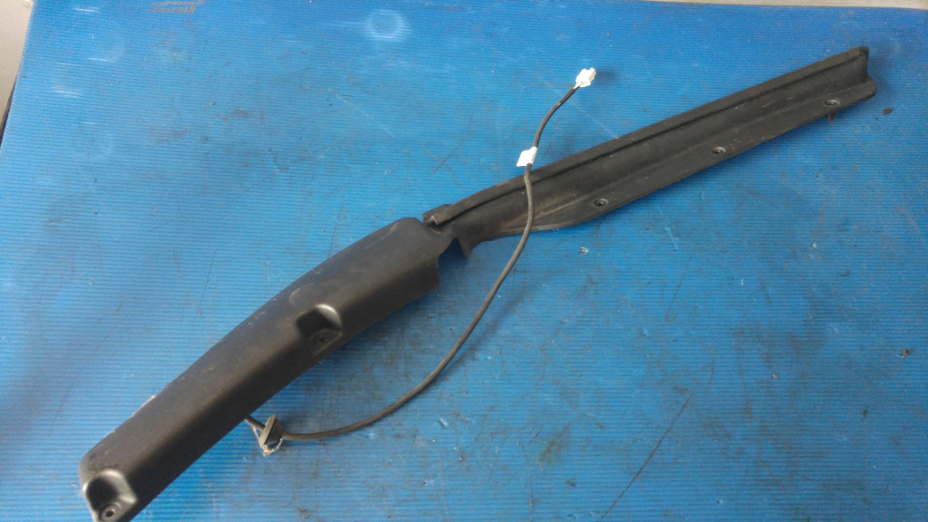 Aparatoare interior haion dreapta citroen c5 3 break dupa 2008 9662972277
