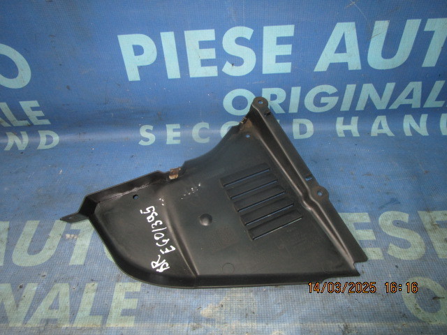 Aparatoare noroi BMW E60, 7033754 (partea mica din fata)