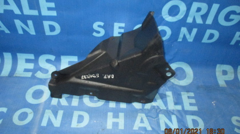 Aparatoare noroi BMW E90; 7159189 // 7159190