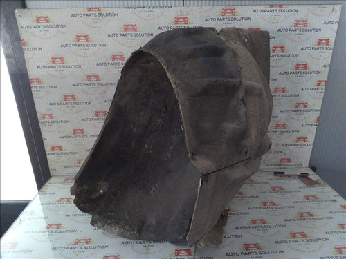 Aparatoare noroi dreapta fata AUDI A5 2.7TDI an fabr. 2011