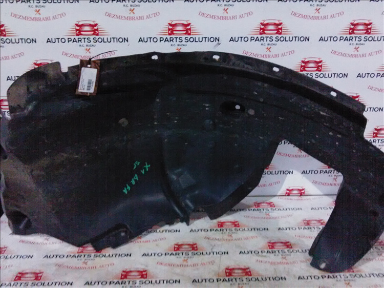 Aparatoare noroi dreapta fata BMW X1