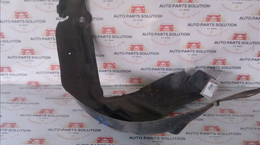 Aparatoare noroi dreapta fata RENAULT CLIO 2 2004-2008