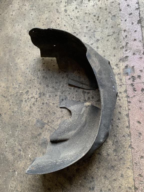 Aparatoare noroi dreapta spate Volkswagen VW Jetta 5 [2005 - 2011] Sedan 4-usi 2.0 TDI MT (140 hp) (1K2)