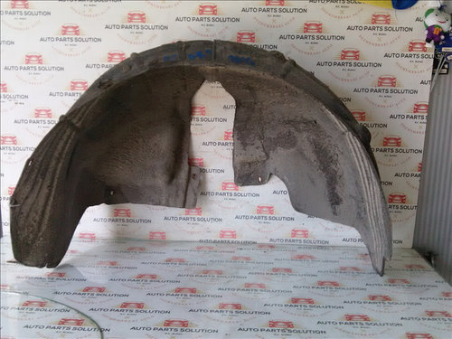 Aparatoare noroi dreapta spate VW PASSAT CC 2.0 TDI an fabr. 2011