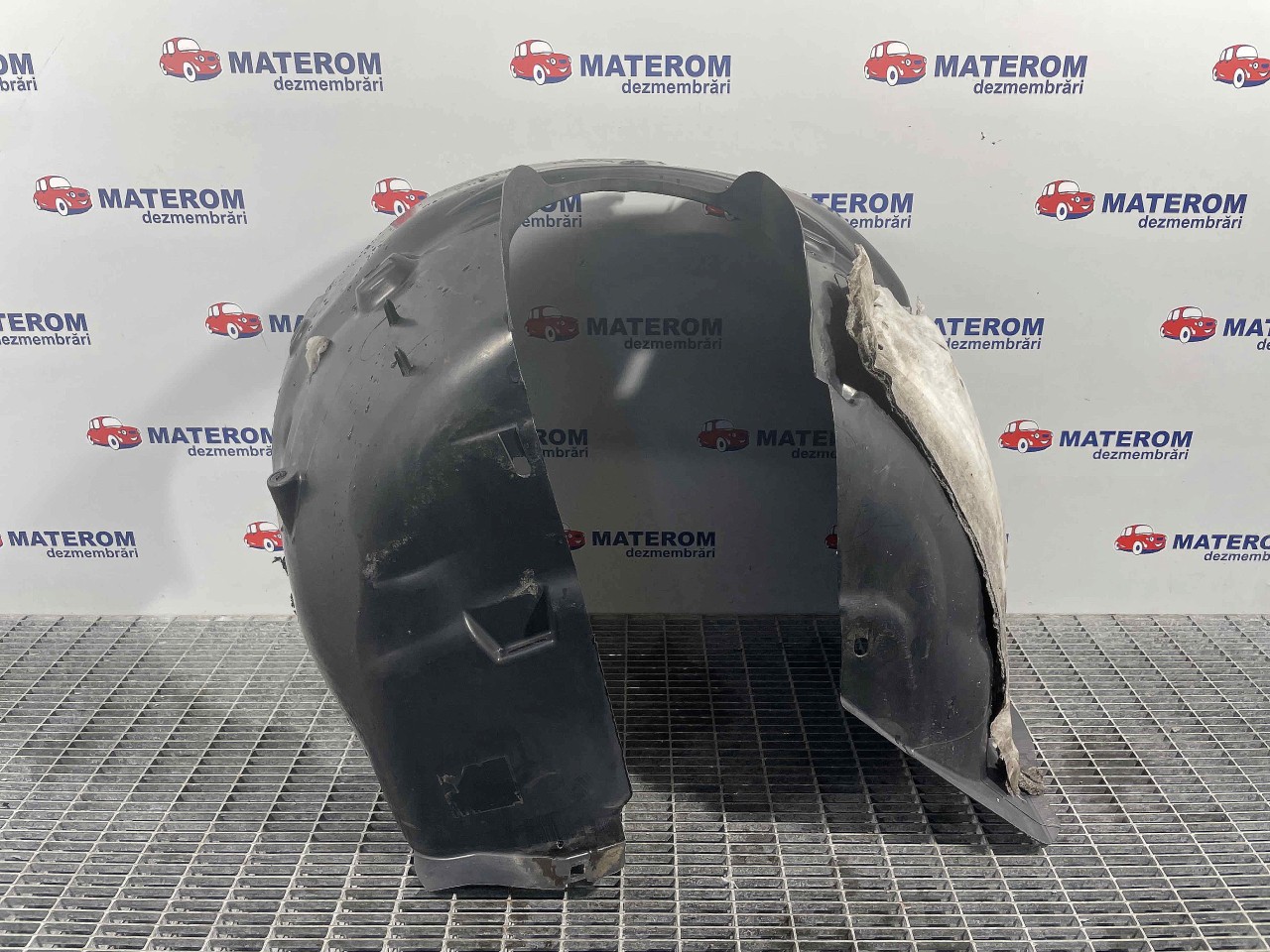 APARATOARE NOROI FATA DREAPTA PEUGEOT 2008 2008 - - (2013 2018)