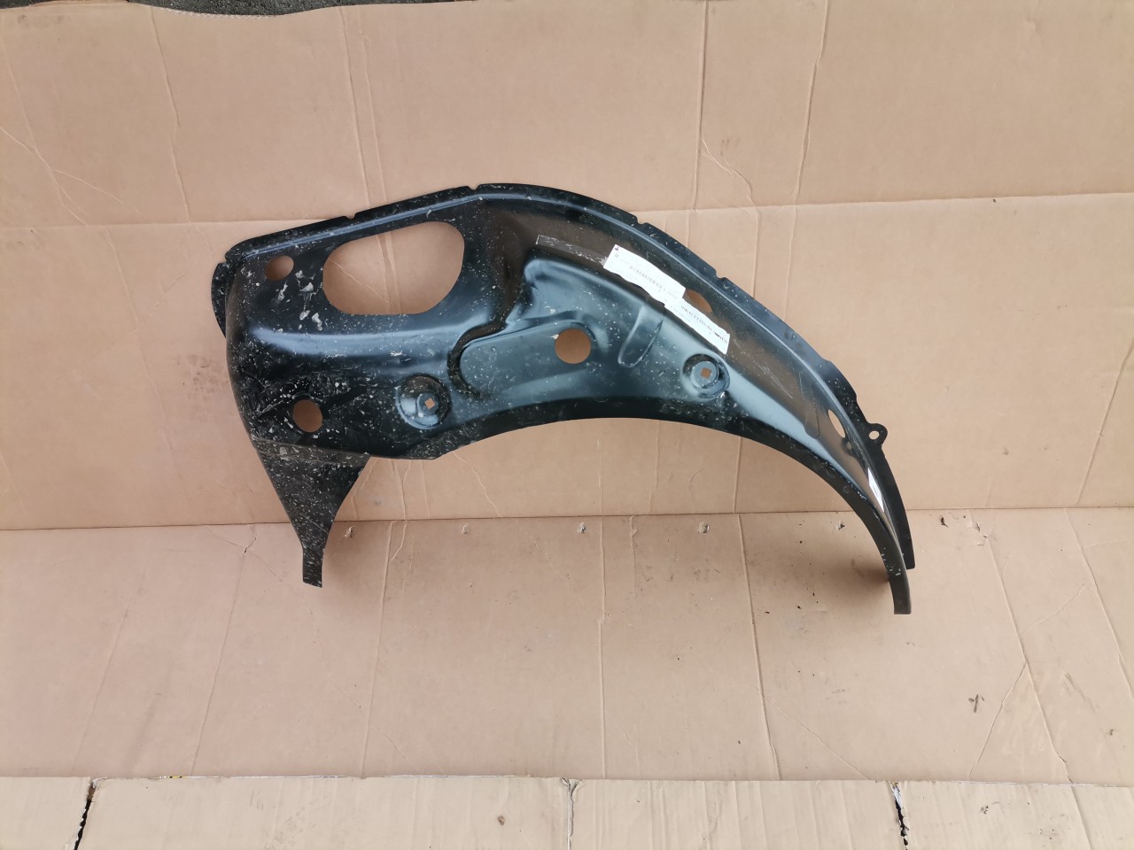 Aparatoare noroi metalica VW Touran 2 II 5T (2016-2019) cod 5TA809412A