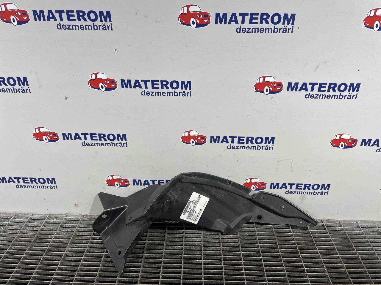 APARATOARE NOROI SPATE DREAPTA NISSAN NOTE 1.2 INJ - (2013 2019)