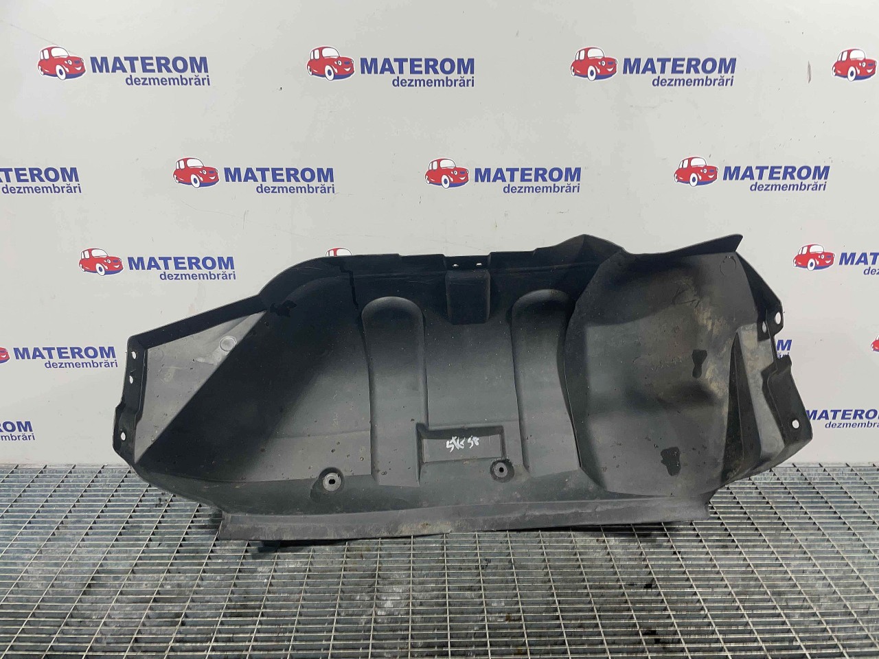 APARATOARE NOROI SPATE STANGA FORD RANGER - - (2015 2022)