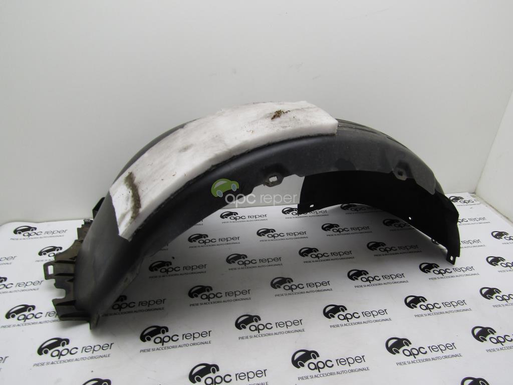 Aparatoare noroi stanga//5G0805977C VW Golf Sportvan 2015 cod motor CRK