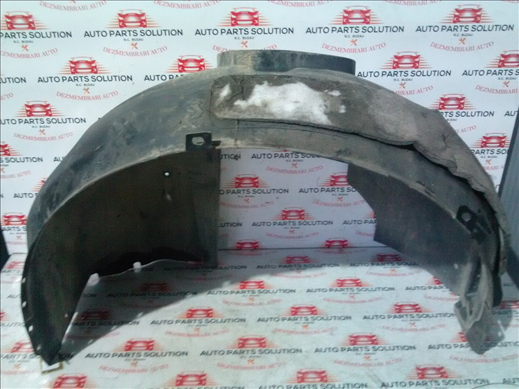 Aparatoare noroi stanga fata FORD KUGA an fabr. 2014