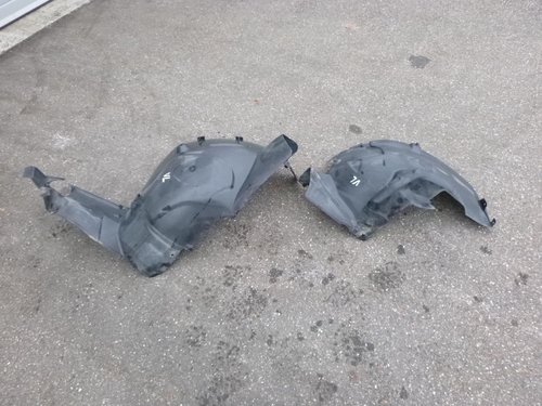 Aparatoare noroi stanga fata Mercedes Benz Class A W169 A1696903330,A1696903730