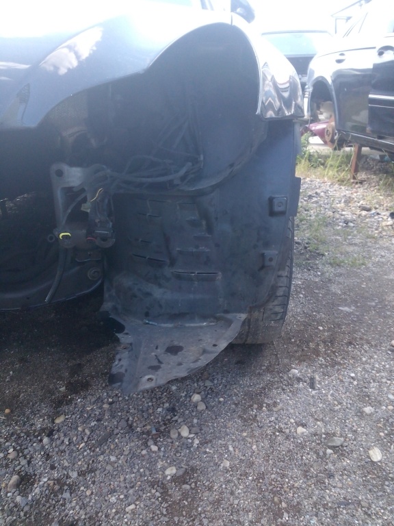 Aparatoare noroi stanga fata Mercedes CLS W219