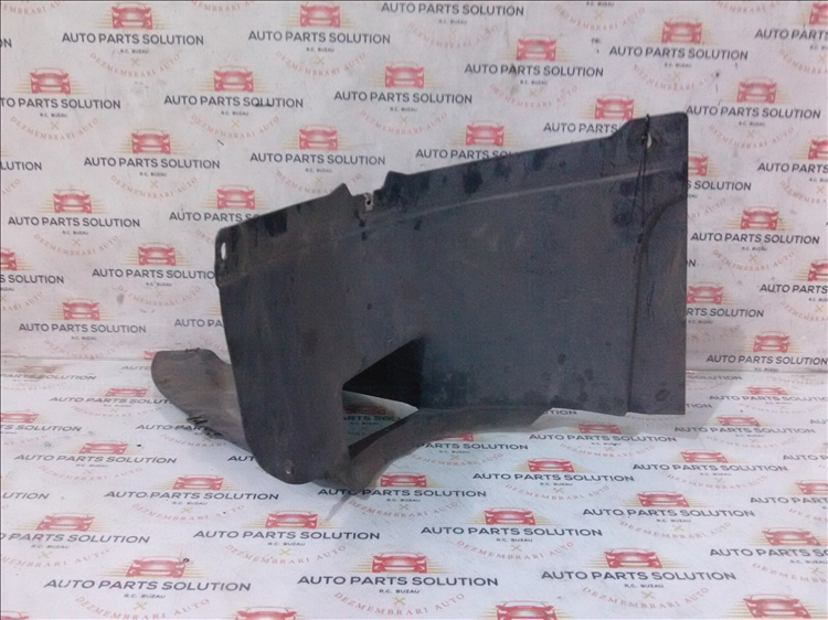 Aparatoare noroi stanga fata VOLKSWAGEN PASSAT B6