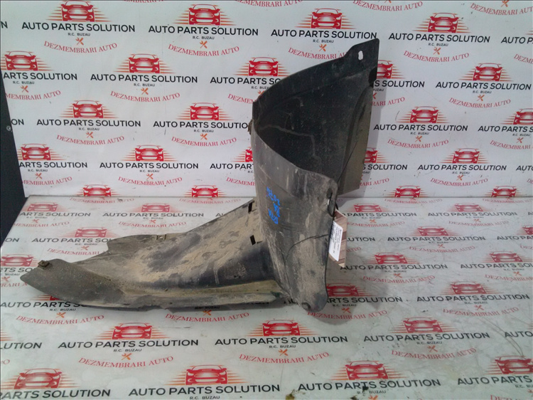 Aparatoare noroi stanga fata VOLKSWAGEN PASSAT B6 an fabr. 2008
