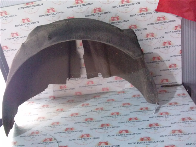 Aparatoare noroi stanga spate AUDI A6 (4X4) an fabr. 2007