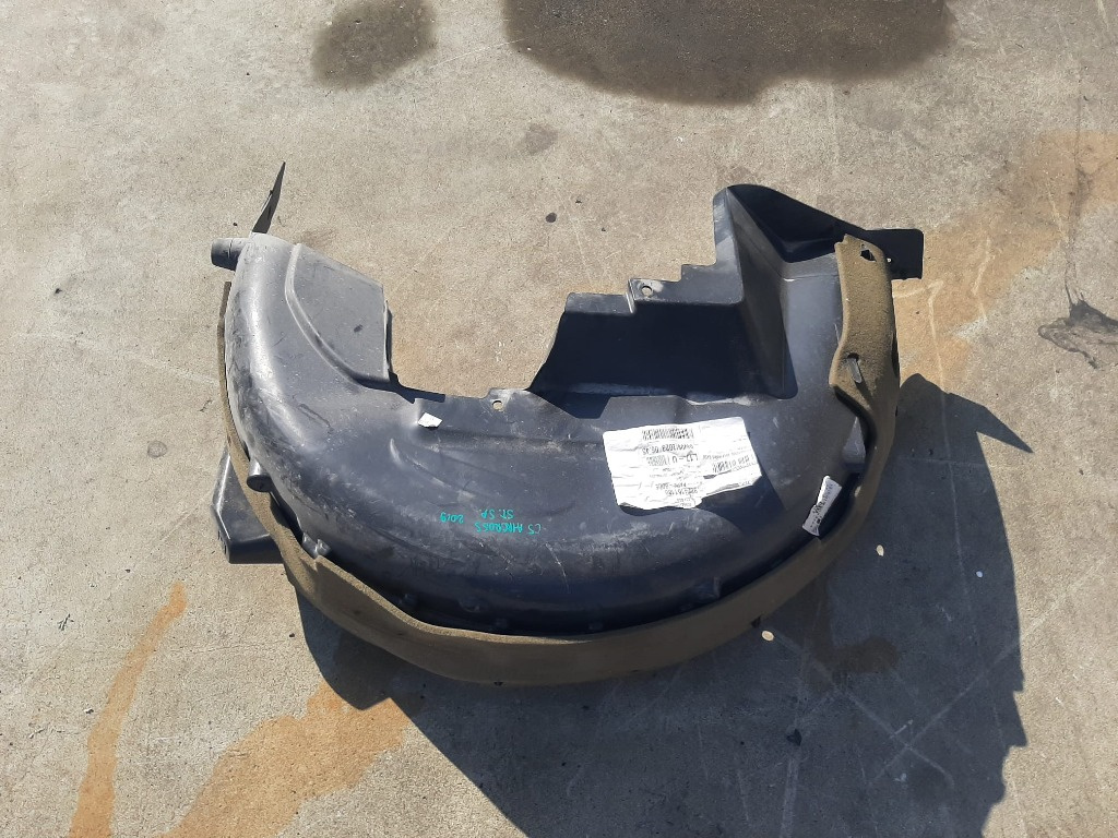 Aparatoare noroi stanga spate citroen c5 aircross 2019 9824161180