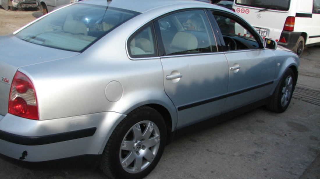 Aparatoare praf amortizoare spate Volkswagen VW Passat B5.5 [facelift] [2000 - 2005] Sedan 1.9 TDI 6MT (131 hp) (3B3)