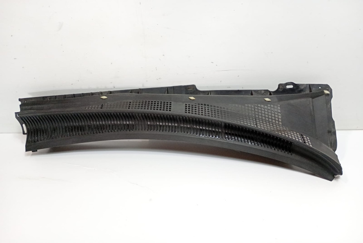 Aparator stergator volan dreapta GJ6A507P1 Land Rover Freelander [1998 - 2006]