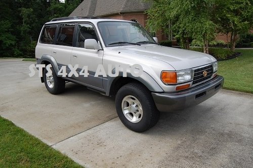 APARATORI ARIPA TOYOTA LAND CRUISER FJ80 1990-1997.