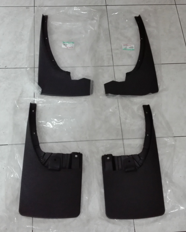 APARATORI NOROI NISSAN NAVARA D40 2006-2015 [4-BUC]
