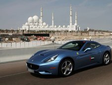 Aproape 100 de Ferrari in Emiratele Arabe Unite