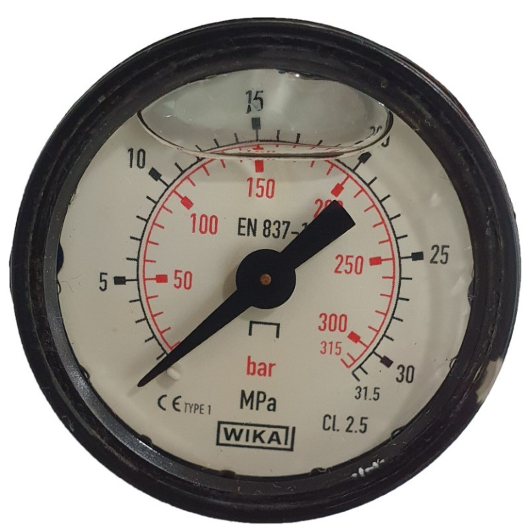 AR-40741 Manometru 300 bari pentru aparatele de curatat cu presiune