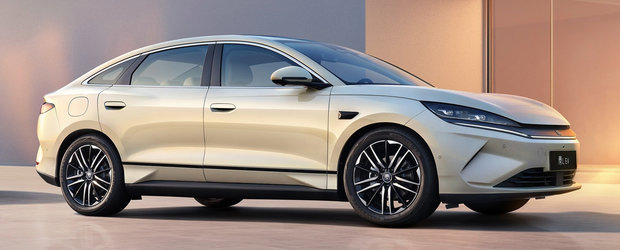 Ar putea fi chilipirul anului. Chinezii au dezvaluit oficial masina care costa doar 15.274 de euro. Noul model vine cu un motor de 150 CP si 12 camere in standard