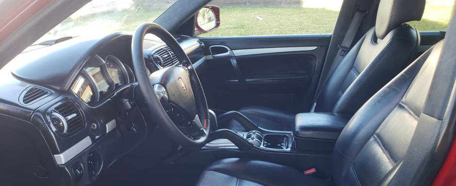 Ar putea fi chilipirul anului. Porsche-le cu motor V8 si tractiune integrala se vinde la pret de Dacie Ar putea fi chilipirul anului. Porsche-le cu motor V8 si tractiune integrala se vinde la pret de Dacie