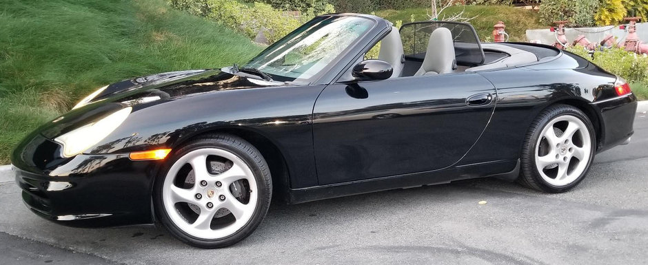 Ar putea fi chilipirul anului. Pretul de nimic cu care se vinde acest Porsche 911 Cabrio