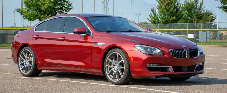 Ar putea fi chilipirul anului. Un BMW cu motor V8, plafon de coupe si boxe de la Bang & Olufsen se vinde acum la pret de Dacia Logan Ar putea fi chilipirul anului. Un BMW cu motor V8, plafon de coupe si boxe de la Bang & Olufsen se vinde acum la pret de Dacia Logan
