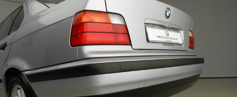 Arata ca noua si are putin peste 22000 km. Ce masina scoasa de la naftalina vinde un dealer BMW Arata ca noua si are putin peste 22000 km. Ce masina scoasa de la naftalina vinde un dealer BMW