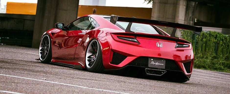 Arata ca scoasa din jocurile video cu masini. Honda NSX primeste tratamentul Liberty Walk Arata ca scoasa din jocurile video cu masini. Honda NSX primeste tratamentul Liberty Walk